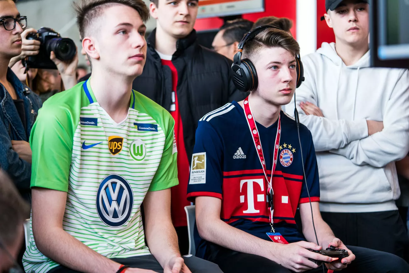 TAG HEUER - Virtuelle Bundesliga