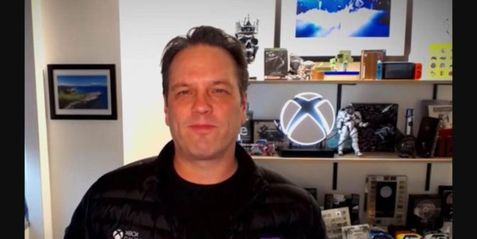 Phil Spencer Statue