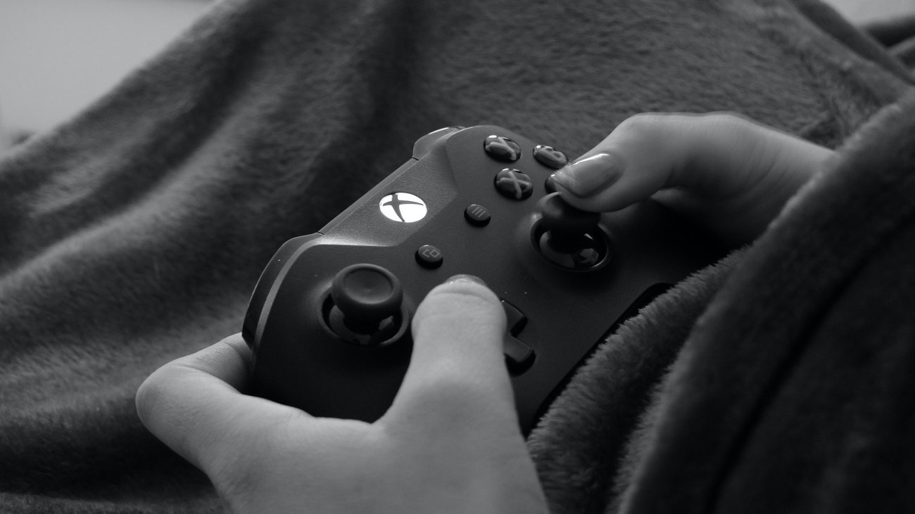 Xbox Controller Hand