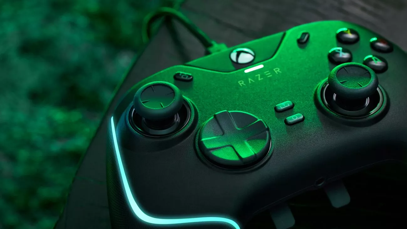 Razer Wolverine V2 Chroma Pro-Controller