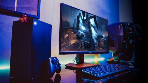 MSI Optix MPG321UR-QD Xbox Edition