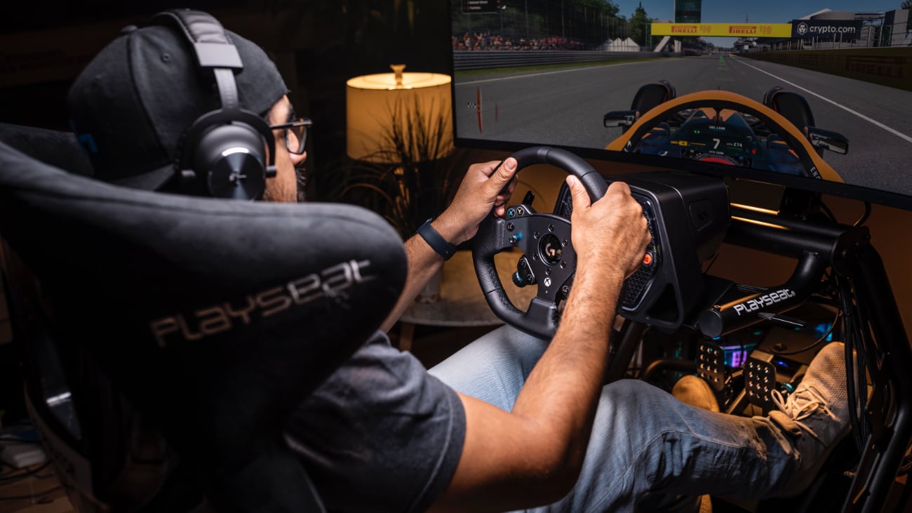 Logitech G - PRO Racing Wheel